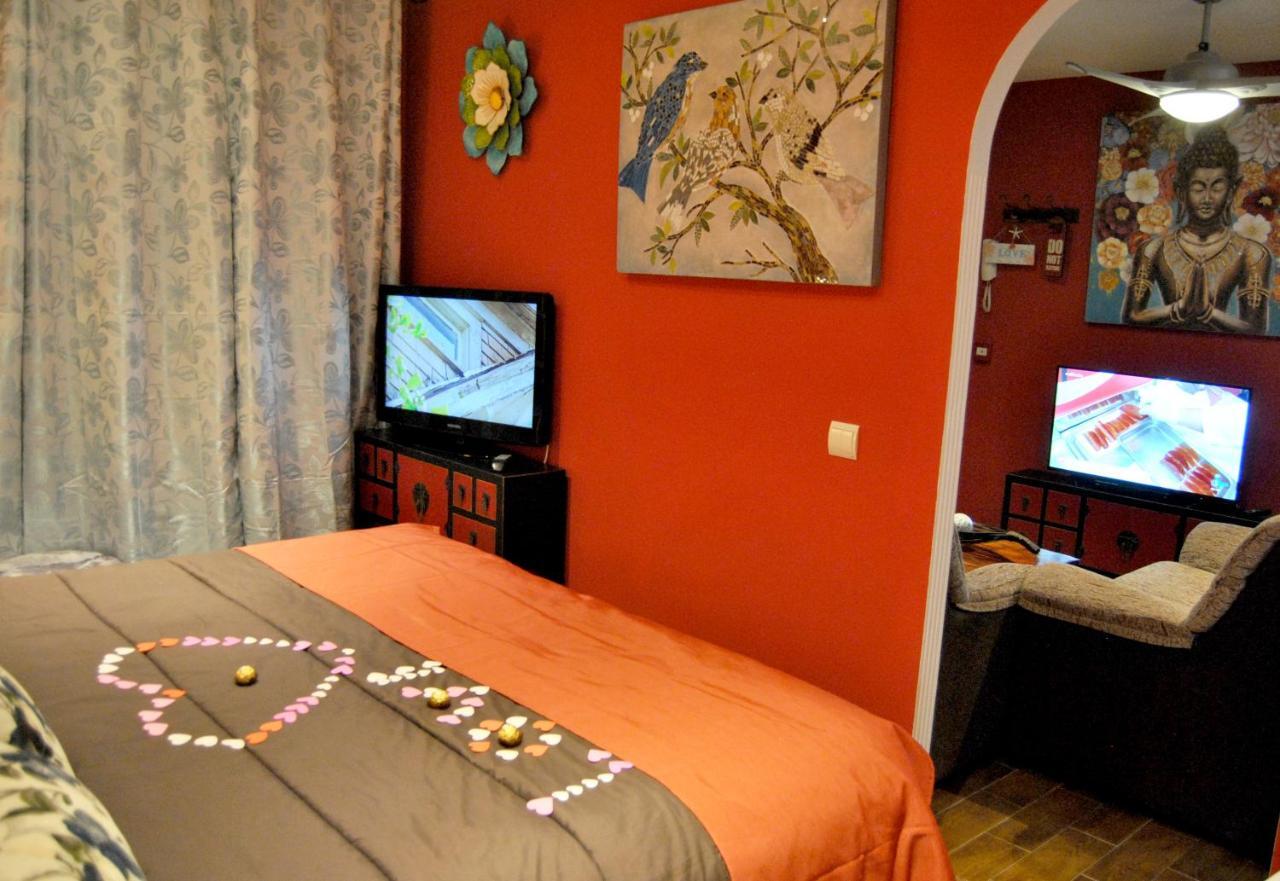 Apartamentos Deluxe Con Jacuzzi O Chimenea Love For Two Collado Mediano ภายนอก รูปภาพ